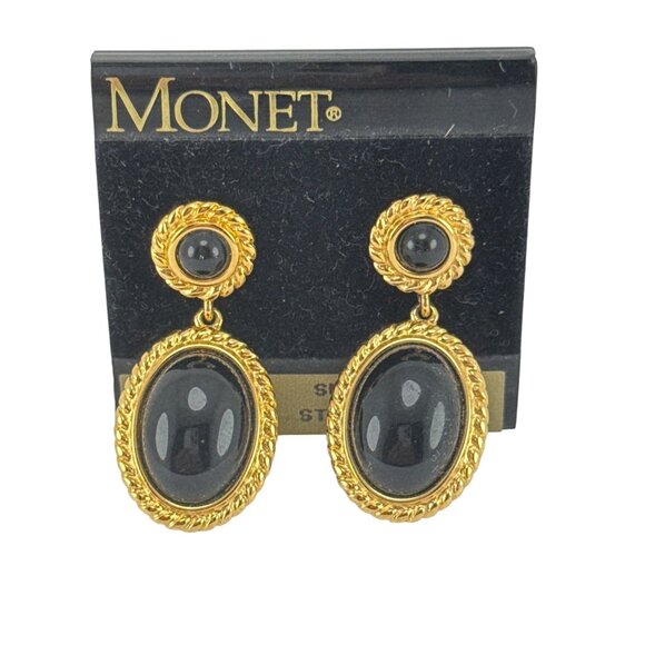 Monet Vintage Black Cabochon Gold Tone Oval Clip On Earrings Elegant Retro - Picture 1 of 6